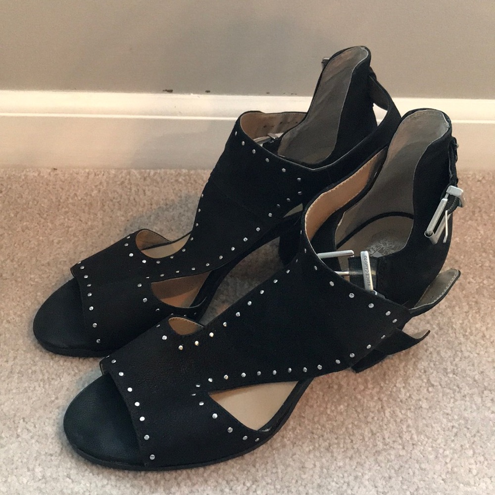 Black Vince Camuto heels